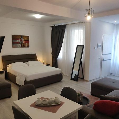 E&A Apartments Guesthouse Durres Luaran gambar