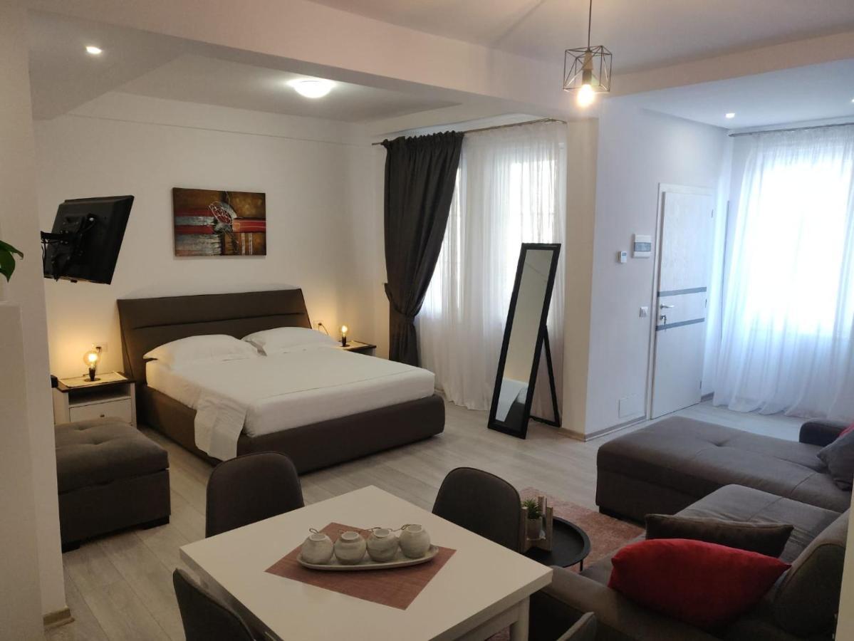 E&A Apartments Guesthouse Durres Luaran gambar